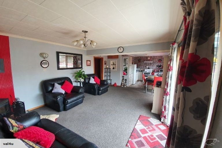 Photo of property in 14 Whittaker Street, Foxton, 4814