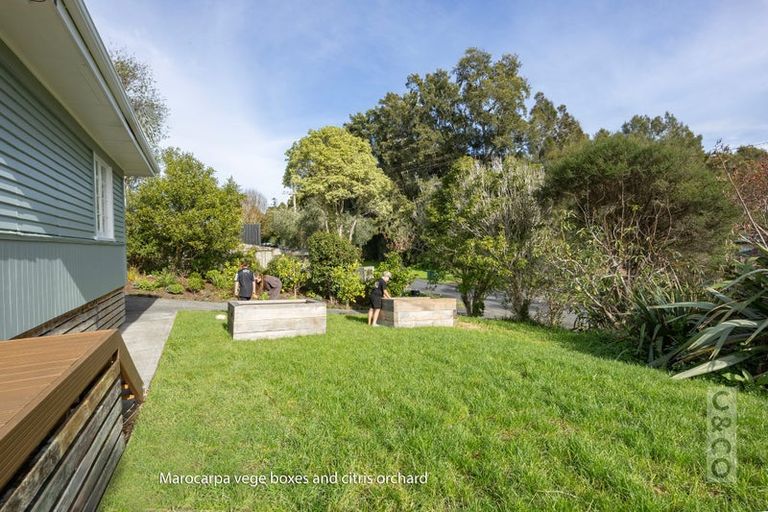 Photo of property in 29 Cambridge Road, Riverhead, 0820