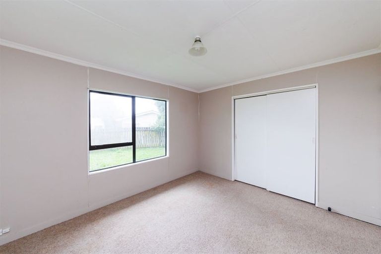 Photo of property in 8 Coromandel Court, Roslyn, Palmerston North, 4414