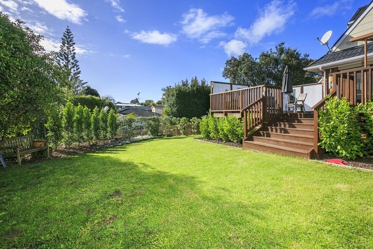 Photo of property in 65 Alton Avenue, Hillcrest, Auckland, 0627