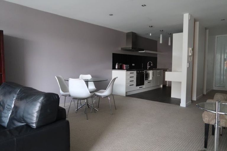 Photo of property in Portal Apartments, 42 Cable Street, Te Aro, Wellington, 6011