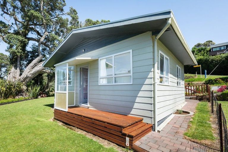 Photo of property in 1 Pacific Road, Waihi Beach, 3611
