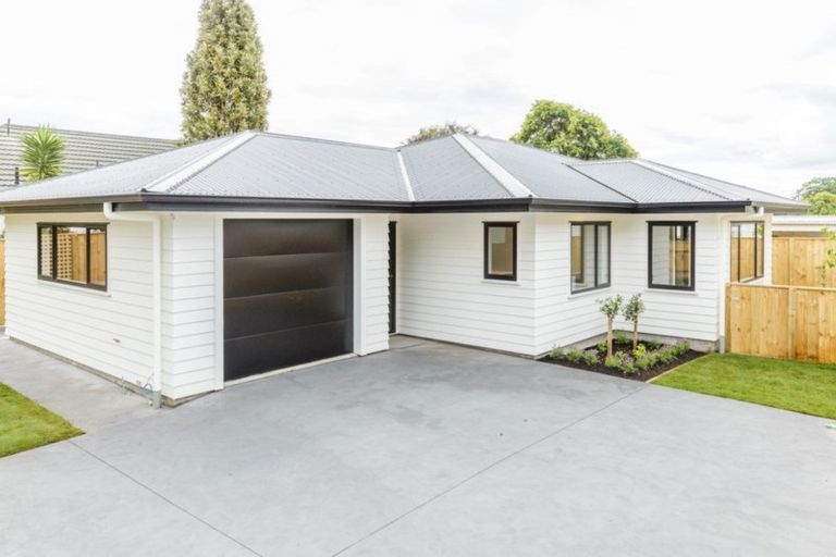 Photo of property in 23 Quinn Road, Levin, 5510