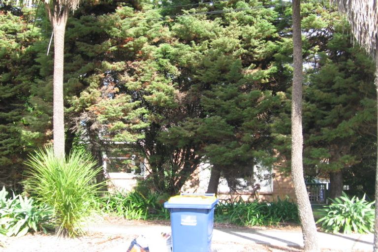 Photo of property in 227 Titirangi Road, Titirangi, Auckland, 0604