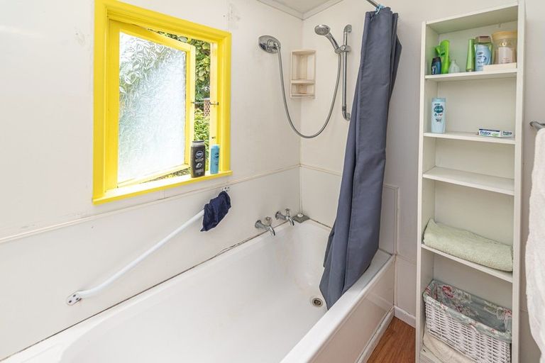 Photo of property in 10 Guyton Street, Whanganui, 4500