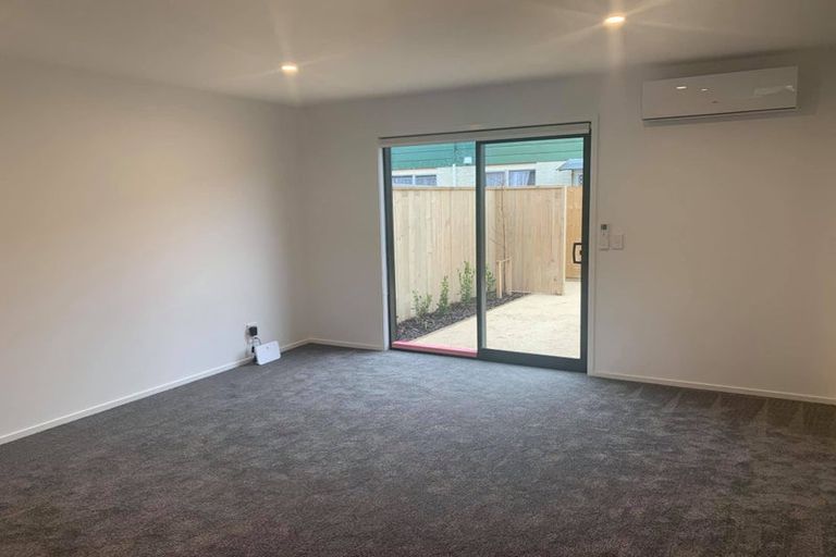 Photo of property in 3/25 Hargest Crescent, Sydenham, Christchurch, 8023