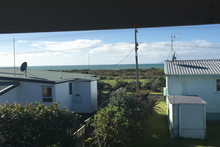 Photo of property in 166b Seaforth Road, Waihi Beach, 3611