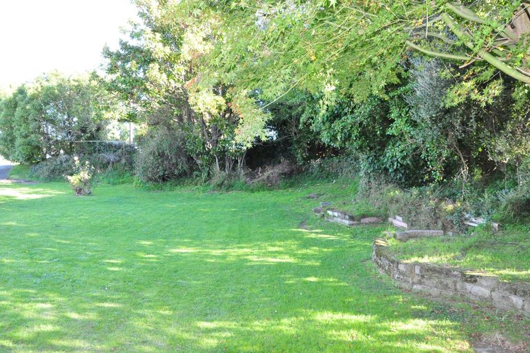 Photo of property in 55 Botanical Road, Takaro, Palmerston North, 4412