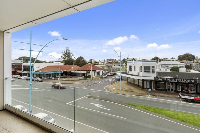 Photo of property in Algarve Apartments, 207/332 Maunganui Road, Mount Maunganui, 3116