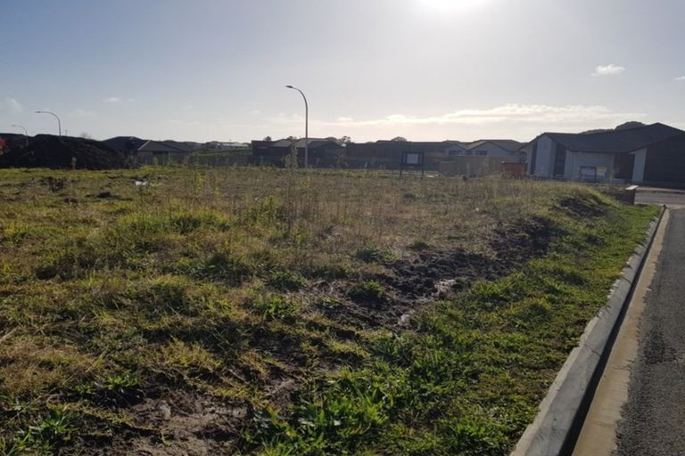 Photo of property in 39 Coby Sydney Drive, Bell Block, New Plymouth, 4312