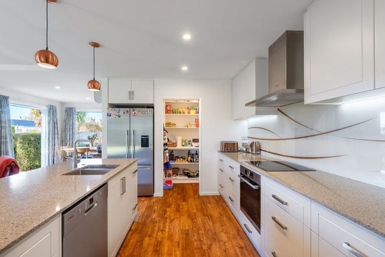 Photo of property in 5 Parsonage Road, Woodend, 7610