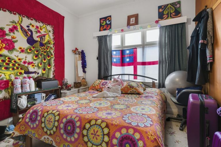 Photo of property in 19 Prendergast Street, South Dunedin, Dunedin, 9012