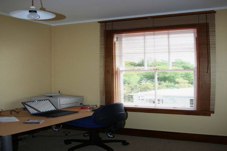 Photo of property in 1/36 Newington Road, Henderson, Auckland, 0612