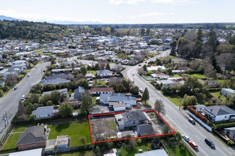 Photo of property in 40 Cox Street, Geraldine, 7930