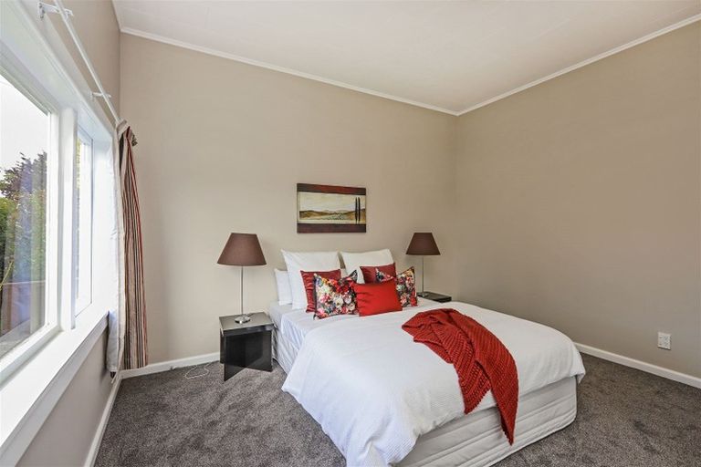 Photo of property in 202 Grays Road, Saint Leonards, Hastings, 4120