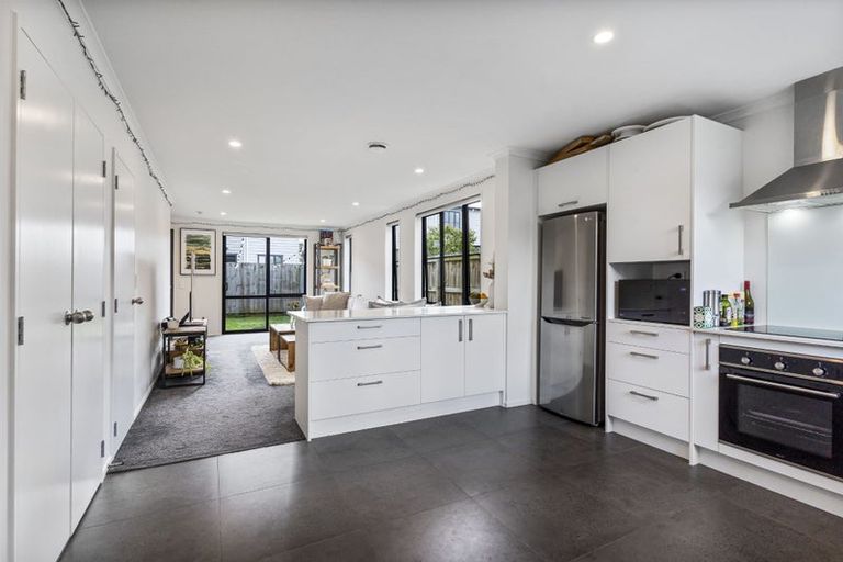 Photo of property in 22 Bellbird Street, Papakura, 2110