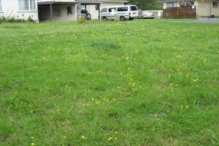 Photo of property in 52 Molesworth Place, Mangere, Auckland, 2022