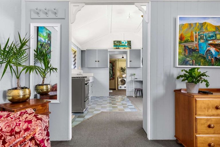 Photo of property in 208 Kawerau Road, Putauaki, Whakatane, 3192