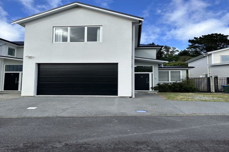 Photo of property in 6 Glide Lane, Whitby, Porirua, 5024