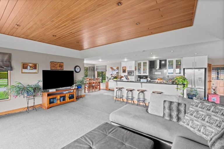 Photo of property in 154 Myross Road, Myross Bush, Invercargill, 9876