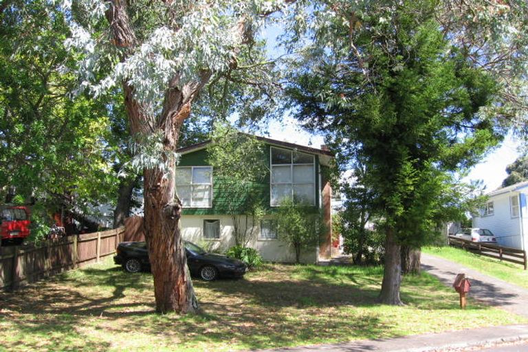Photo of property in 4 Lauris Place, Birkdale, Auckland, 0626