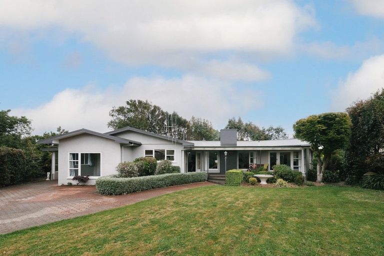Photo of property in 12 Lifford Place, Awapuni, Palmerston North, 4412
