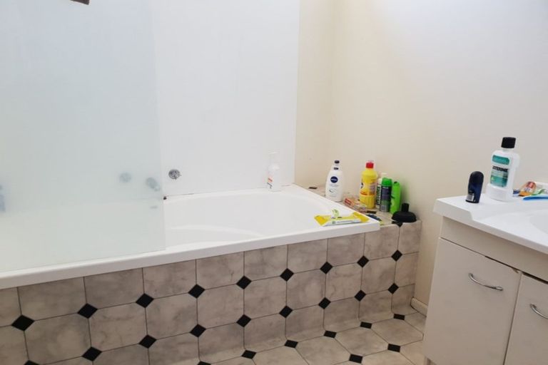 Photo of property in 2 Ohawe Terrace, Ohawe, Hawera, 4671