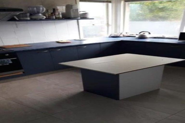 Photo of property in 45 Waimairi Road, Upper Riccarton, Christchurch, 8041