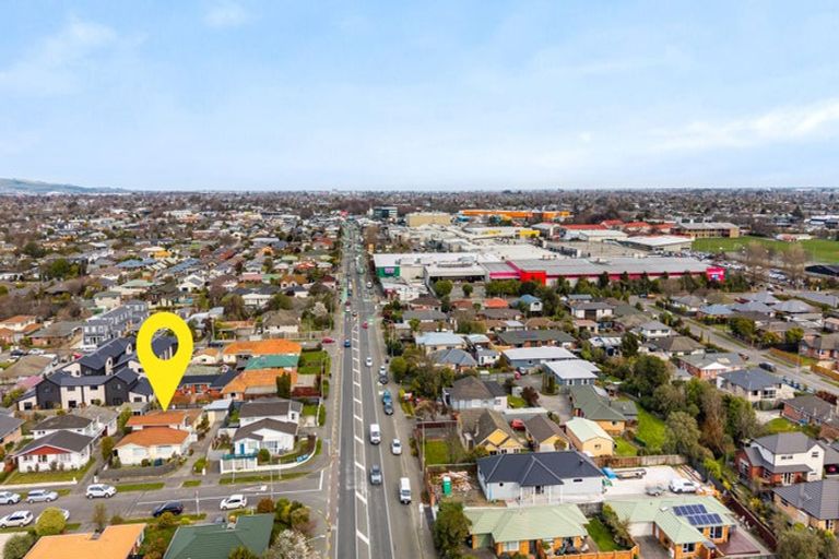 Photo of property in 2/4 Apollo Place, Papanui, Christchurch, 8052