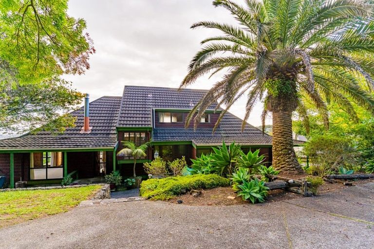 Photo of property in 236 Point View Drive, East Tamaki Heights, Auckland, 2016