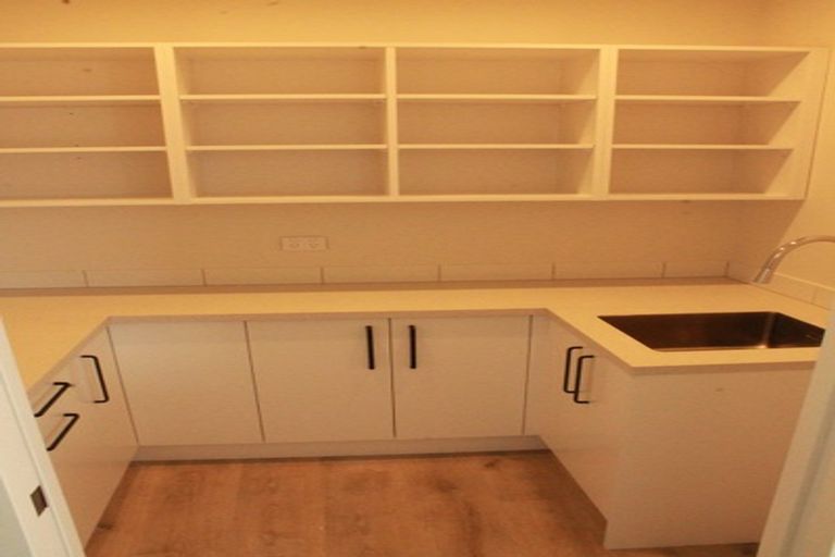 Photo of property in 16b Marine Garden Crescent, Beachlands, Auckland, 2018