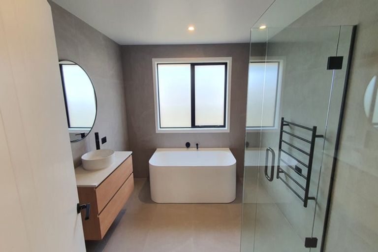 Photo of property in 25 Palm Drive, Whitianga, 3510