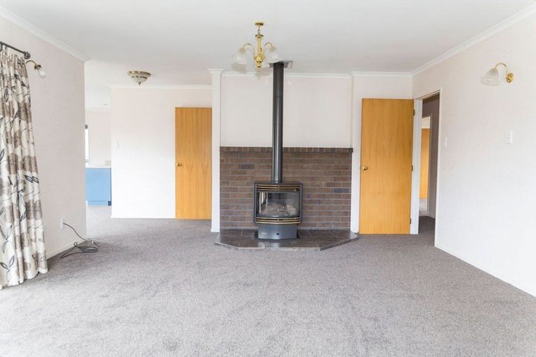 Photo of property in 19 King Street, Dannevirke, 4930