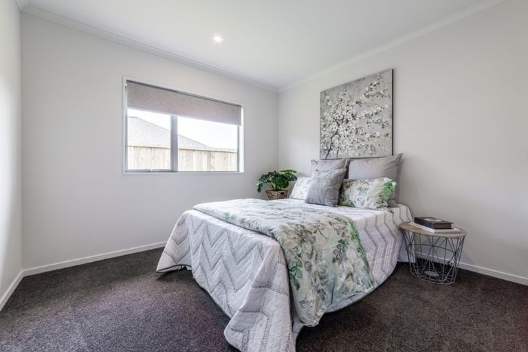 Photo of property in 35 Ruru Street, Cambridge, 3434