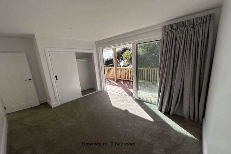 Photo of property in 10a Oriental Terrace, Mount Victoria, Wellington, 6011