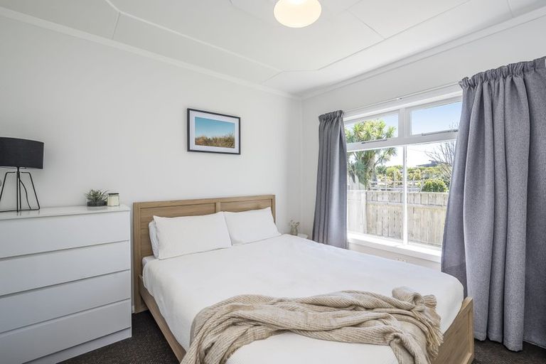 Photo of property in 5a Titoki Road, Raumati Beach, Paraparaumu, 5032