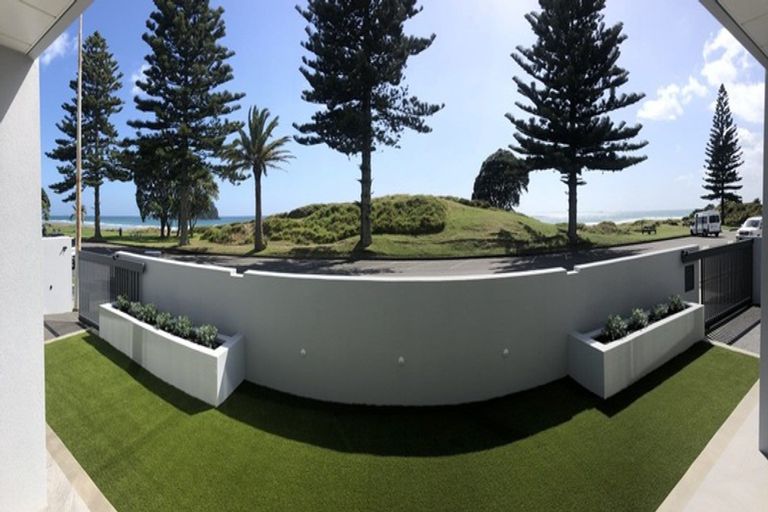 Photo of property in 82 Marine Parade, Mount Maunganui, 3116