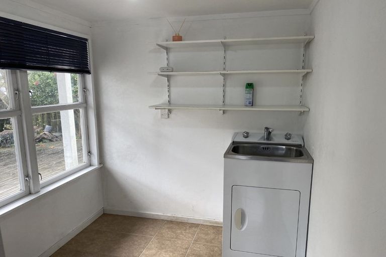 Photo of property in 22 Main Road, Waikanae, 5036