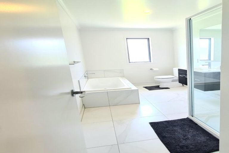 Photo of property in 635 Golden Stairs Road, Mareretu, Maungaturoto, 0589