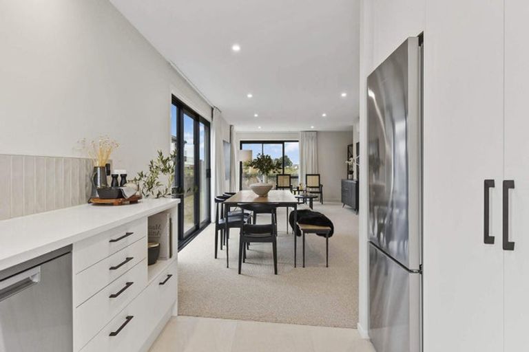 Photo of property in 679 Ridge Road, Riverhead, 0793