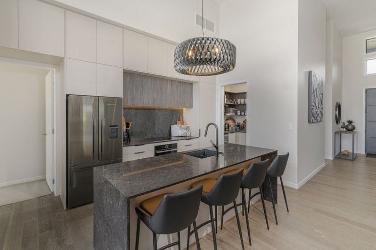 Photo of property in 13 Awatea Drive, Whitianga, 3510