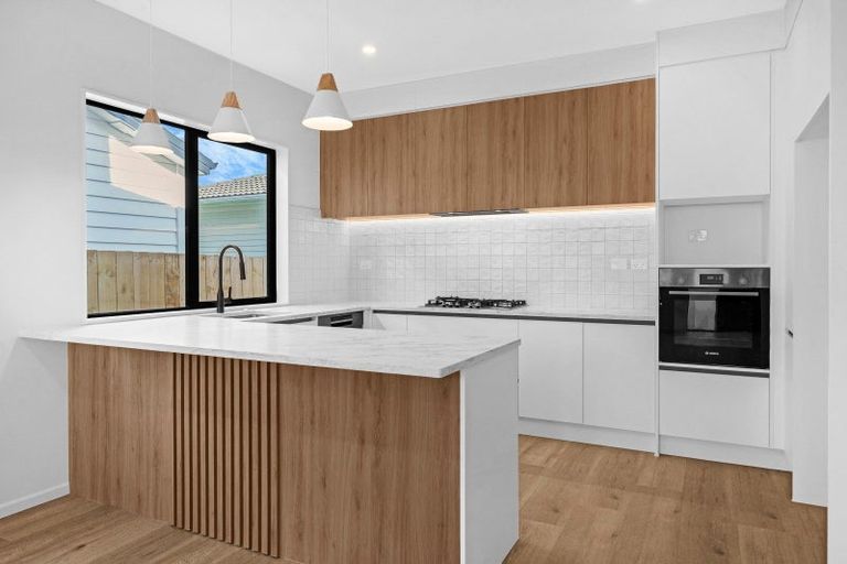 Photo of property in 11b Colum Place, Bucklands Beach, Auckland, 2014