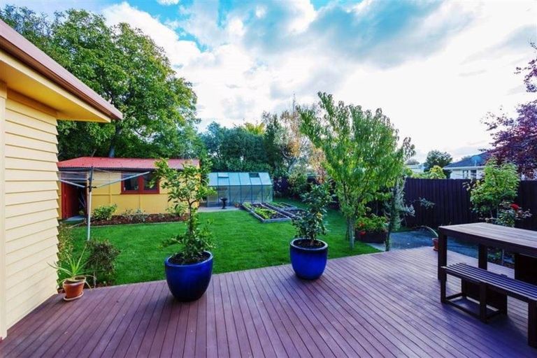 Photo of property in 51 Balgay Street, Upper Riccarton, Christchurch, 8041