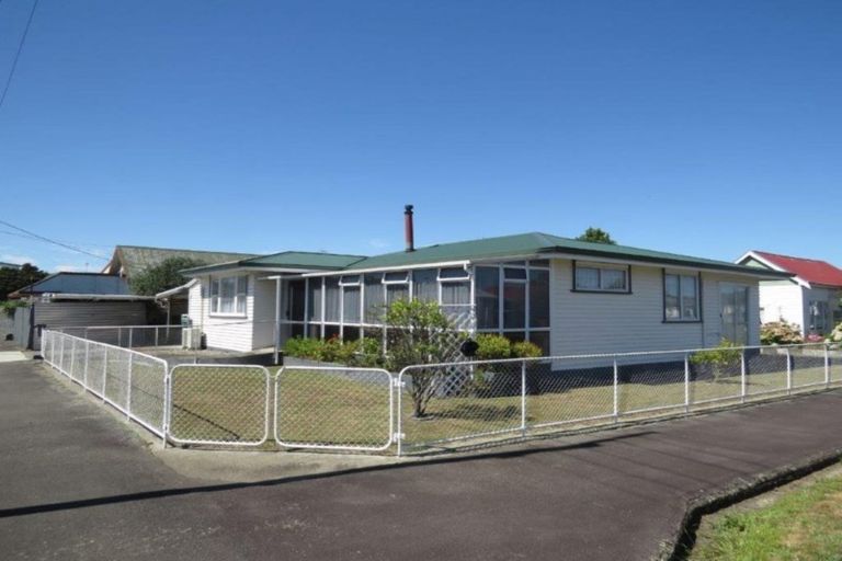 Photo of property in 6a King Street, Pahiatua, 4910
