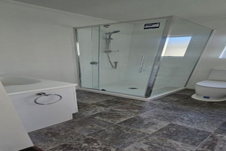 Photo of property in 11 Jean Place, Stanmore Bay, Whangaparaoa, 0932