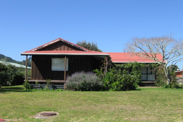 Photo of property in 17 Hardy Place, Cooks Beach, Whitianga, 3591
