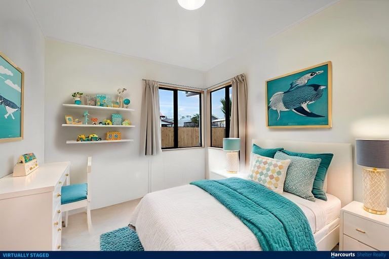 Photo of property in 1/24 Blacklock Avenue, Henderson, Auckland, 0612