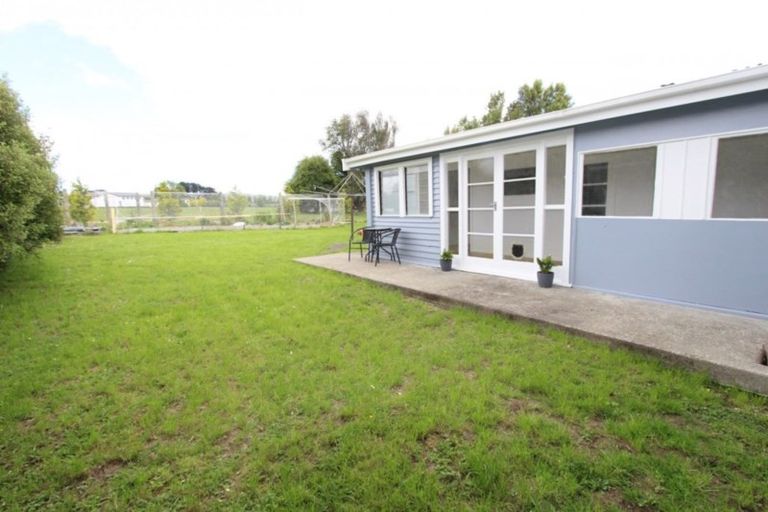 Photo of property in 14 Alfredton Road, Eketahuna, 4900