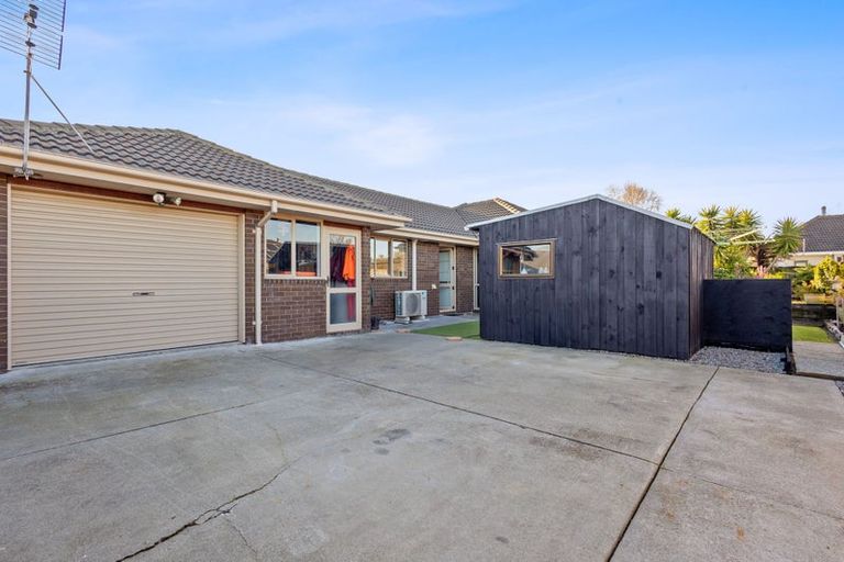 Photo of property in 19 Springs Road, Hornby, Christchurch, 8042