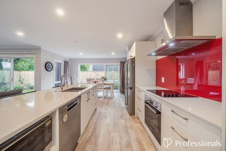 Photo of property in 4d Carroll Grove, Trentham, Upper Hutt, 5018